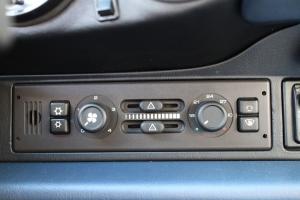 Porsche 911 Carrera 4 3.6 Coupe X51 Pack 1995 года 